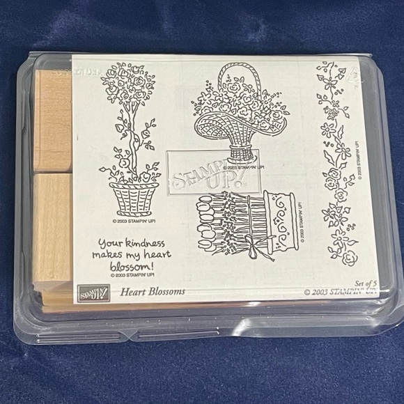 BRAND NEW Vintage 2003 Stampin' Up! “Heart Blossoms" - Set of 5 Stamps - Picture 1 of 4